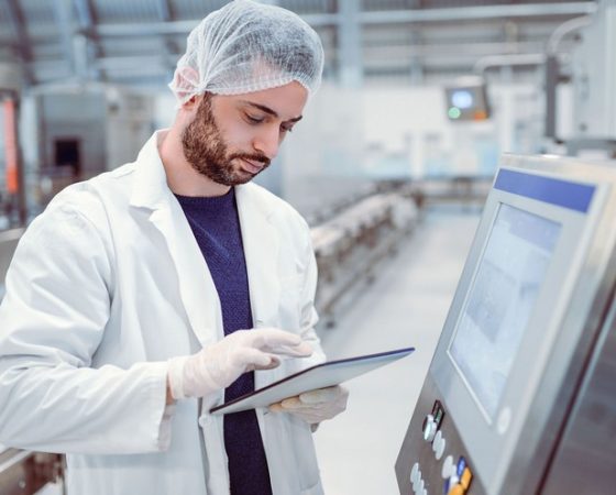 SIG helps manufacturers gain full connectovoty in theis plants with MACHINE-TO-MACHINE communication